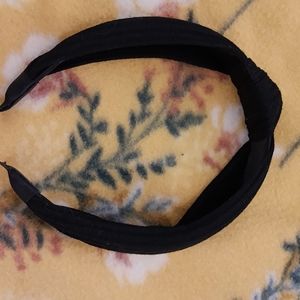 Black headband for women